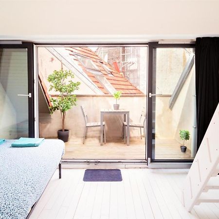 Beautiful Terrace Apartment In The Heart Of Антверпен Экстерьер фото